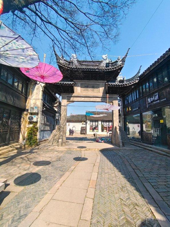 公路坦克战
